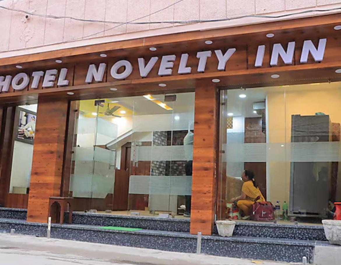 Hotel Novelty Inn Amritsar Dış mekan fotoğraf